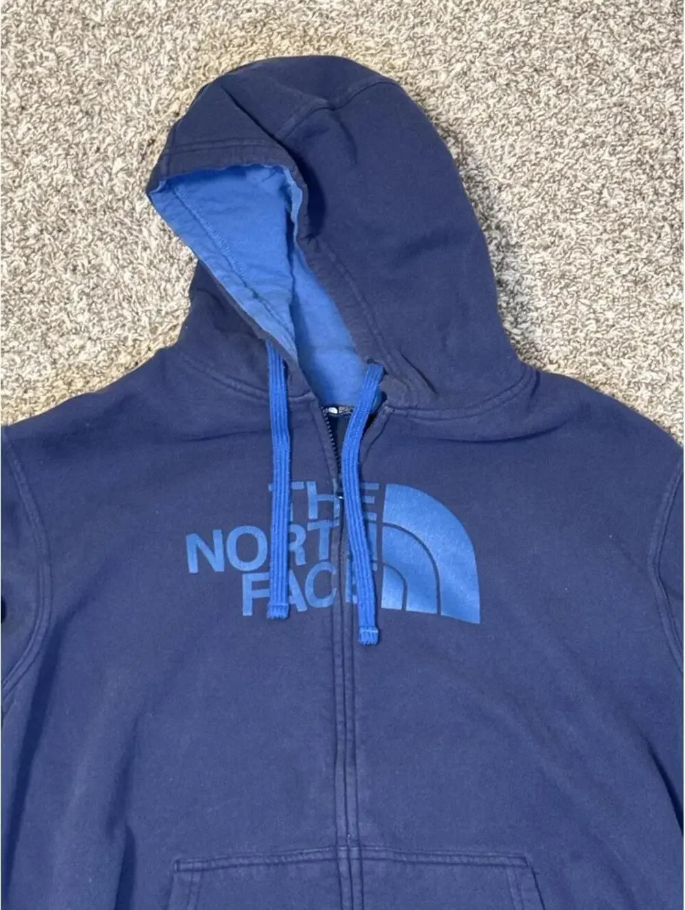 The North Face Full-Zip Hoodie – Men’s XL